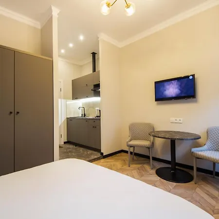 Self Check-in Maidan Area Apartament Kijów