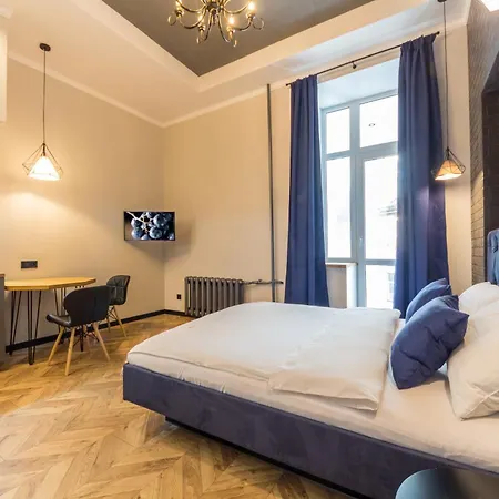 Self Check-in Maidan Area Apartment Kyiv